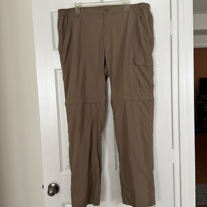 Columbia Men’s Silver Ridge Utility Convertible pants (Omni-shade) 40x32